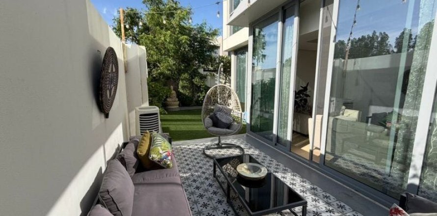 Řadový dům v wasl gate, Dubai, SAE 4 ložnice, 304 m² Č.: 701682