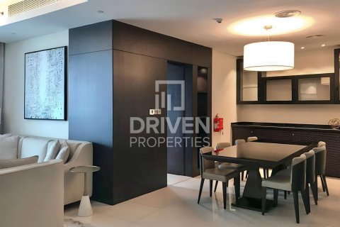 Huoneisto Downtown Dubai (Downtown Burj Dubai), Arabiemiraatit 2 makuuhuonetta, 176.7 m2 № 755709 - kuva 11