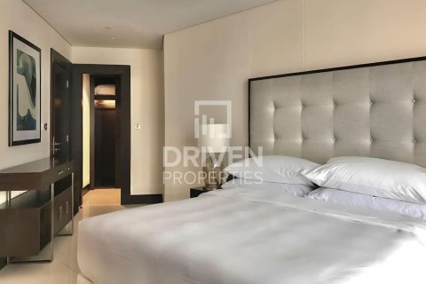 Huoneisto Downtown Dubai (Downtown Burj Dubai), Arabiemiraatit 2 makuuhuonetta, 176.7 m2 № 755709 - kuva 10