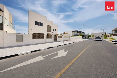 Vila u Al Furjan, Dubai, UAE 6 spavaćih soba, 603.9 m2 Br. 769241 - fotografija 26