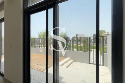 Villa Mudon, Dubaijā, AAE 4 istabas, 246 m2 Nr. 658023 - attēls 12