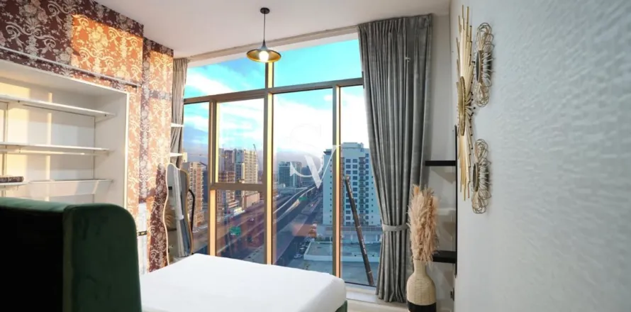 Al Furjan、Dubai、UAEにあるマンション 1ベッドルーム、86 m2 No658026