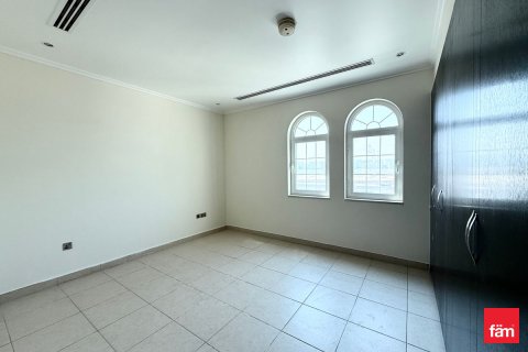 Villa para arrendamento em Jumeirah Park, Dubai, EAU 3 quartos, 522.9 m2 № 644887 - foto 11