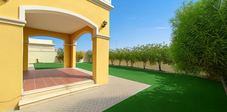 Villa i Dubai, Emiratene 3 soverom, 526.8 kvm nr. 644887