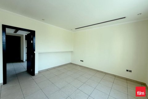 Villa para arrendamento em Jumeirah Park, Dubai, EAU 3 quartos, 522.9 m2 № 644887 - foto 4