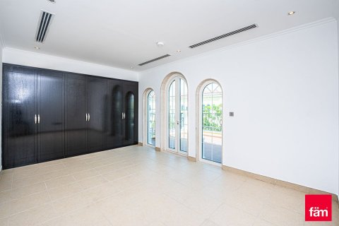 Villa til leie i Dubai, Emiratene 3 soverom, 526.8 kvm Nr. 644887 - Foto 10