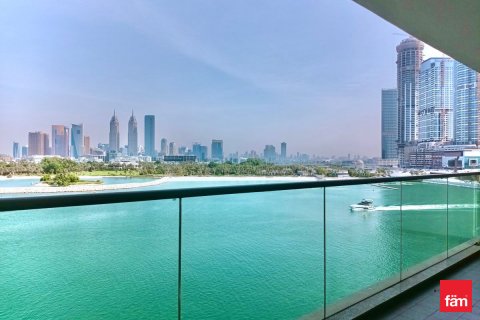 Apartamento para arrendamento em Palm Jumeirah, Dubai, EAU 1 quarto, 107.4 m2 № 644885 - foto 1