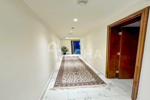 Apartamento en venta en Business Bay, Dubai, EAU 2 dormitorios, 140 m2 № 706920 - foto 9