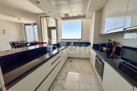Apartamento en venta en Business Bay, Dubai, EAU 2 dormitorios, 140 m2 № 706920 - foto 4