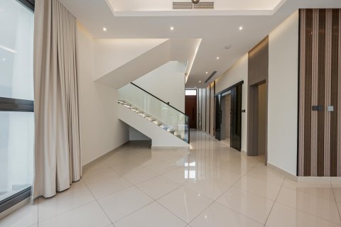 Βίλα σε Muwaileh Commercial, Sharjah, ΗΑΕ 4 υπνοδωμάτια, 444.08 τ.μ. Αρ. 748516 - φωτογραφία 2