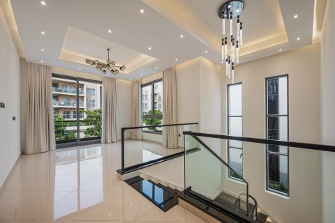 Vila v Muwaileh Commercial, Sharjah, SAE 4 spálne, 444.08 m2 č. 748516 - Fotografia 13
