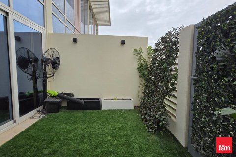 Townhouse in Dubai, UAE 2 bedrooms, 101.4 sq.m. № 719932 - photo 17