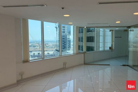مكتب للإيجار في الخليج التجاري، دبي، الإمارات العربية المتحدة 111.5 متر مربع ، رقم 719933 - صورة 2
