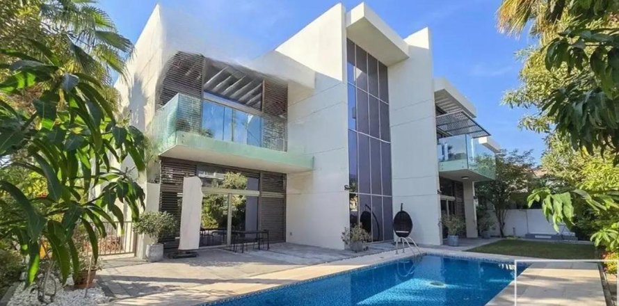 Villa in Mohammed Bin Rashid City, Dubai, UAE 5 bedrooms, 834.83 sq.m. № 747623