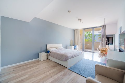 Casa urbana para venda em Al Raha Beach, Abu Dhabi, EAU 3 quartos, 377.09 m2 № 748210 - foto 9