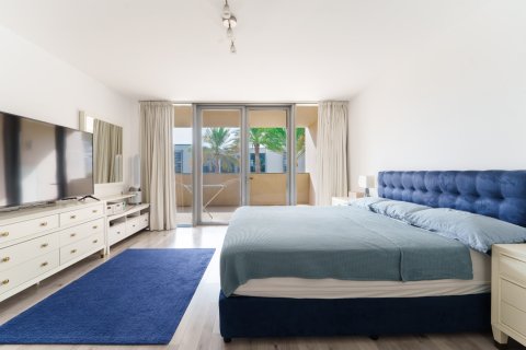 Casa urbana para venda em Al Raha Beach, Abu Dhabi, EAU 3 quartos, 377.09 m2 № 748210 - foto 7