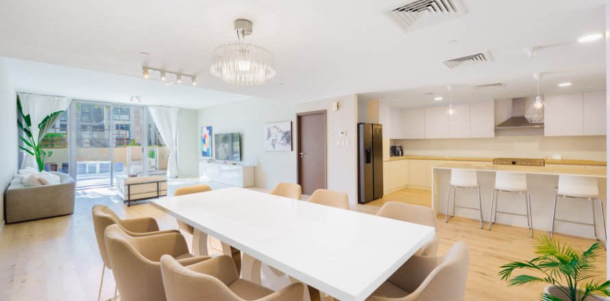 Casa urbana em Al Raha Beach, Abu Dhabi, EAU 3 quartos, 377.09 m2 № 748210