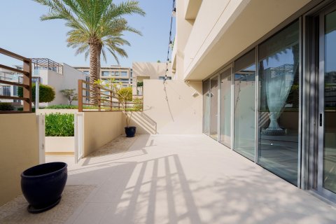 Casa urbana para venda em Al Raha Beach, Abu Dhabi, EAU 3 quartos, 377.09 m2 № 748210 - foto 19