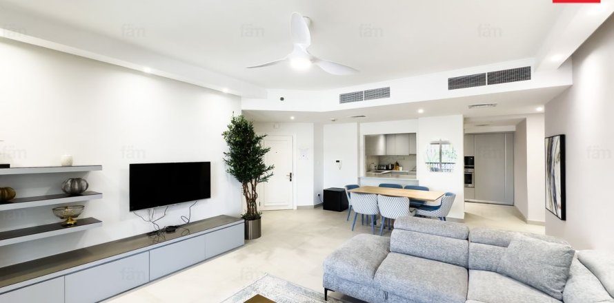 Apartamento em Old Town, Dubai, EAU 2 quartos, 130.5 m2 № 698888