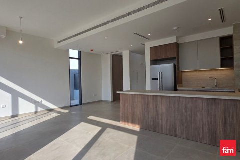 Villetta a schiera in affitto a Dubai, EAU 4 camere da letto, 257.2 mq. № 702361 - foto 2