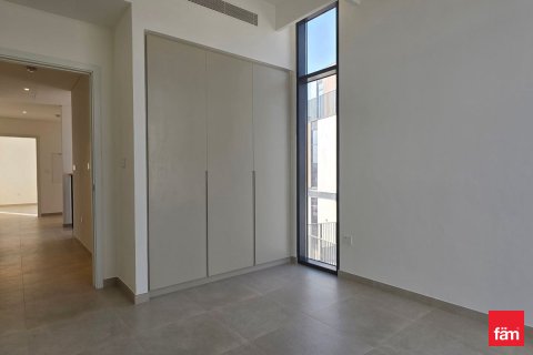 Villetta a schiera in affitto a Dubai, EAU 4 camere da letto, 257.2 mq. № 702361 - foto 15