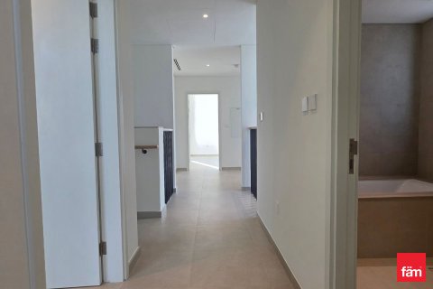 Villetta a schiera in affitto a Dubai, EAU 4 camere da letto, 257.2 mq. № 702361 - foto 12
