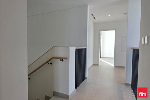 Villetta a schiera in affitto a Dubai, EAU 4 camere da letto, 257.2 mq. № 702361 - foto 14