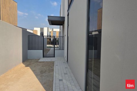 Villetta a schiera in affitto a Dubai, EAU 4 camere da letto, 257.2 mq. № 702361 - foto 17