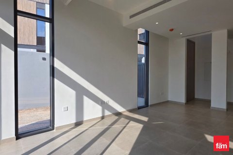 Villetta a schiera in affitto a Dubai, EAU 4 camere da letto, 257.2 mq. № 702361 - foto 5