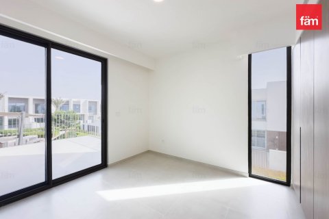 Řadový dům v Dubai, SAE 4 ložnice, 257.5 m² Č.: 630501 - fotografie 14