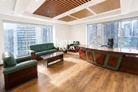 دفتر برای اجاره در Business Bay، Dubai، امارات متحده عربی 460 متر مربع ، شماره 721286 - تصویر 1
