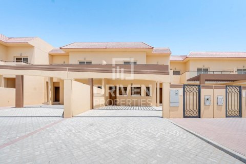 Dubai Land, Dubai, BAE’de satılık вилла 4 yatak odası, 311 m² No 654079 - fotoğraf 1