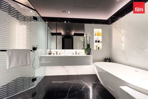 Apartament në Business Bay, Dubai, Emiratet e Bashkuara Arabe 3 dhoma gjumi, 268.7 m2. № 660378 - Foto 10