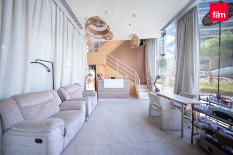 Magasin à louer à Business Bay, Dubai, EAU 119.4 m2 № 660381 - photo 9