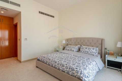 Müüa villa asukohaga Dubai, AÜE: 5 magamistoaga, 470.6 m² Nr 511964 - pilt 10