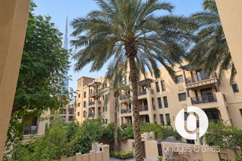 Apartament në Old Town, Dubai, Emiratet e Bashkuara Arabe 1 dhomë gjumi, 90 m2. № 766653 - Foto 19