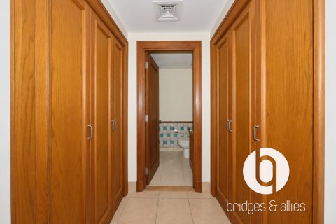 Apartament në Old Town, Dubai, Emiratet e Bashkuara Arabe 1 dhomë gjumi, 90 m2. № 766653 - Foto 11
