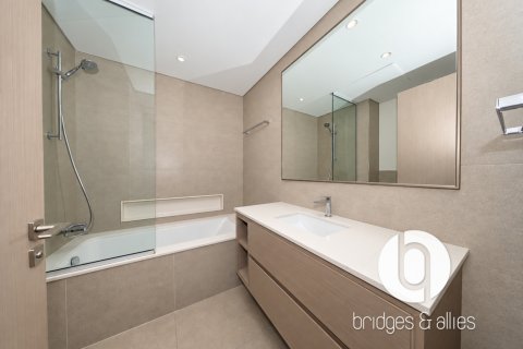 Διαμέρισμα σε Downtown Dubai (Downtown Burj Dubai), ΗΑΕ 2 υπνοδωμάτια, 114 τ.μ. Αρ. 766654 - φωτογραφία 24