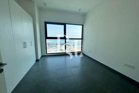 Apartment in Al Reem Island, Abu Dhabi, UAE 3 bedrooms, 143 sq.m. № 717425 - photo 2