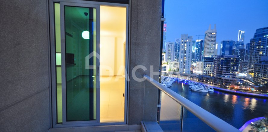 Apartamento en Dubai Marina, Dubai, EAU 2 dormitorios, 124 m² № 706468