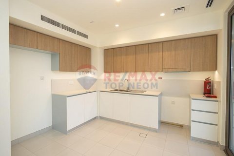 Villa in Dubai South (Dubai World Central), Dubai, UAE 3 bedrooms, 137.8 sq.m. № 564112 - photo 7
