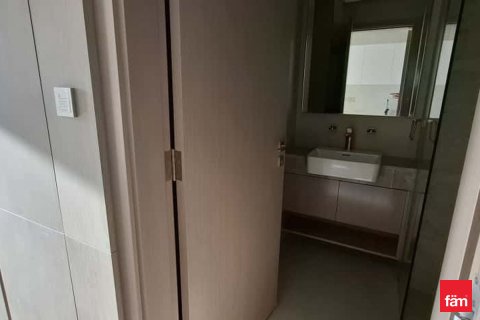 Apartment in Dubai, UAE 38 sq.m. № 727806 - photo 7