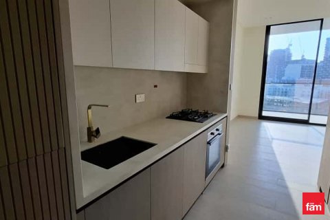 Apartment in Dubai, UAE 38 sq.m. № 727806 - photo 4