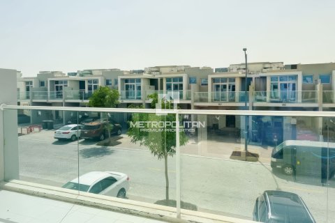 Купити таунхаус в DAMAC Hills (Akoya by DAMAC), Дубай, ОАЕ 3 спальні, 155м2, № 664988 - фото 1