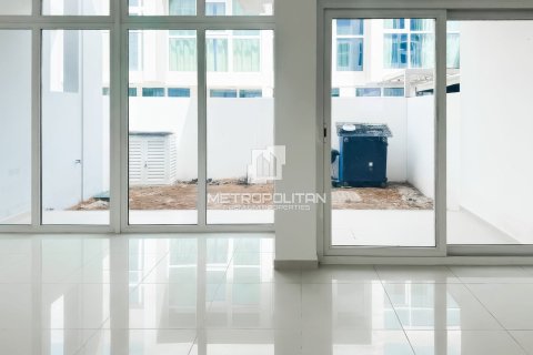 Купити таунхаус в DAMAC Hills (Akoya by DAMAC), Дубай, ОАЕ 3 спальні, 155м2, № 664988 - фото 2