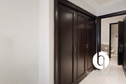Huoneisto Old Town, Dubai, Arabiemiraatit 1 makuuhuone, 77 m2 № 738761 - kuva 8