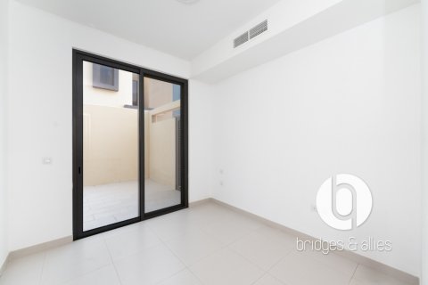 Βίλα σε Dubai Hills Estate, ΗΑΕ 4 υπνοδωμάτια, 229 τ.μ. Αρ. 738759 - φωτογραφία 12