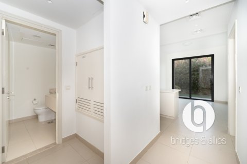 Βίλα σε Dubai Hills Estate, ΗΑΕ 4 υπνοδωμάτια, 229 τ.μ. Αρ. 738759 - φωτογραφία 21