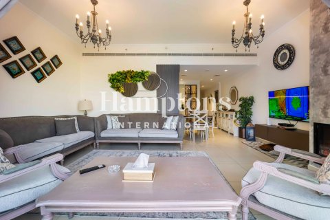 Apartament do wynajęcia w Greens, Dubai, ZEA 2 sypialnie, 118.70030504 mkw., nr 754606 - zdjęcie 1