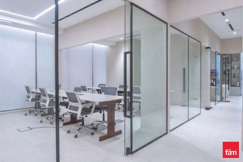 Kancelář v Mirdif, Dubai, SAE 195.9 m² Č.: 695066 - fotografie 4